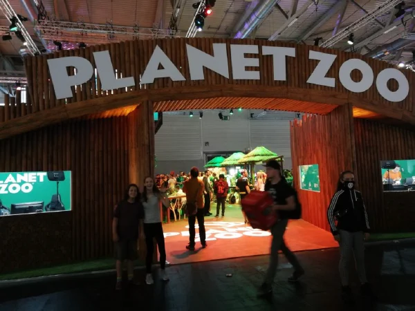 Eingang zum Planet Zoo