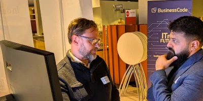BusinessCode zeigt KI-Anwendung bei „Industrie meets IT“